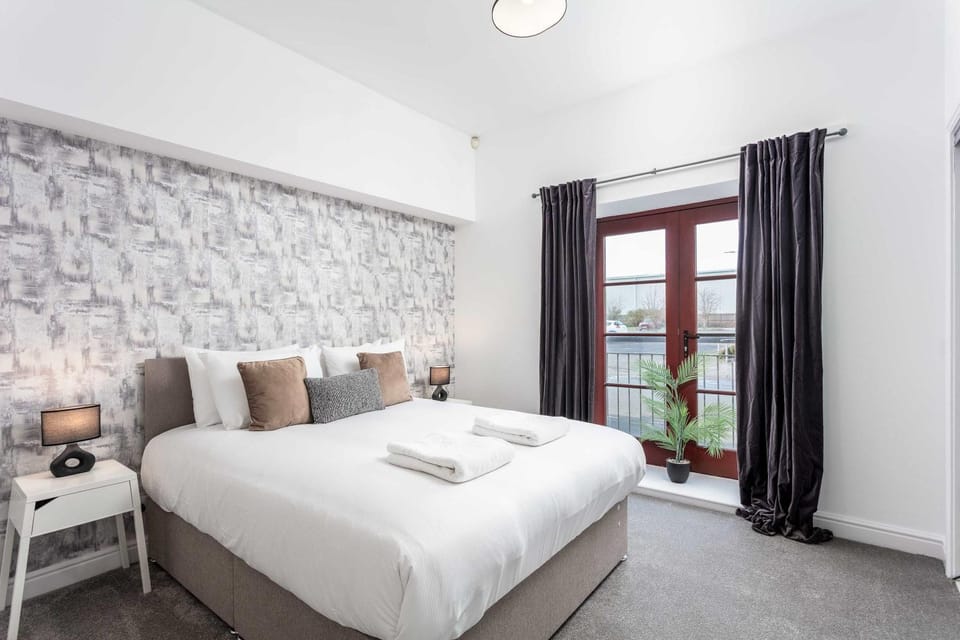 Granary Suite No3 - Donnini Apartments Apartment in Ayr