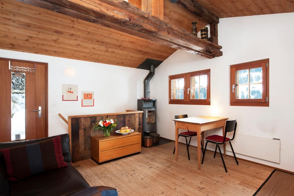 Living room, Lunch, Dinner, pet friendly, towels