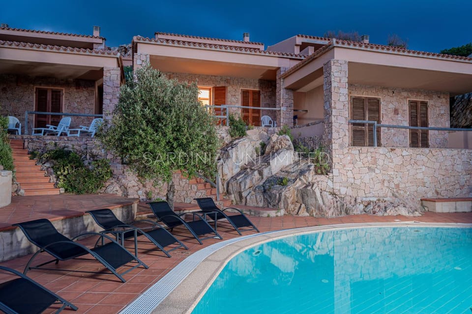 Casa Rosa Blu Villa in Sardinia
