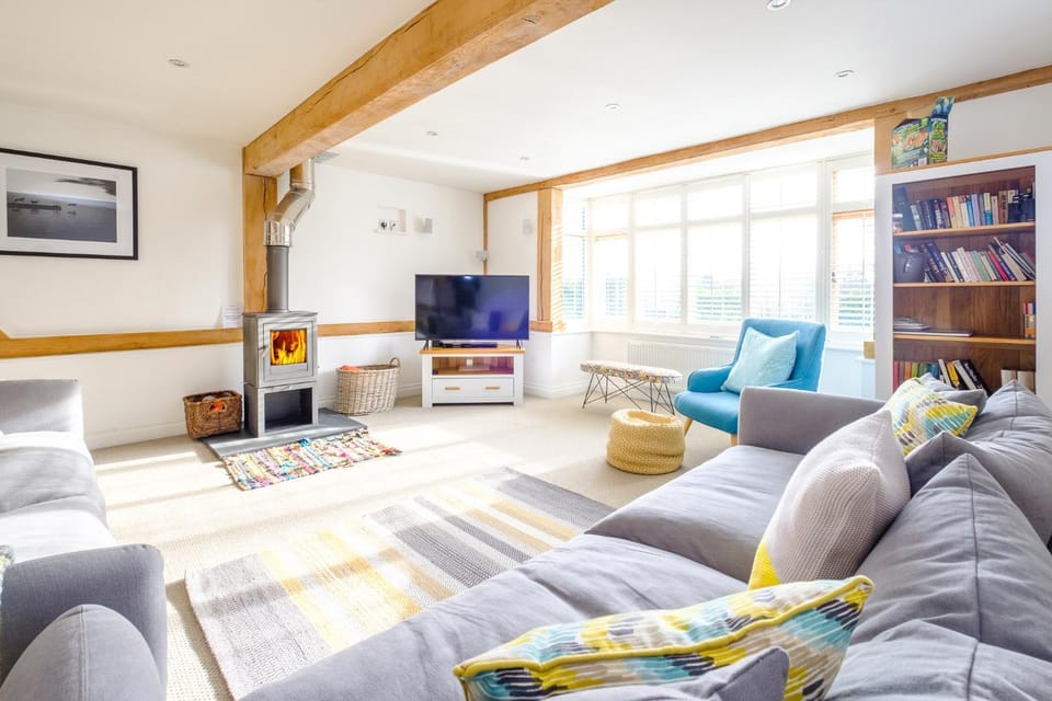 Meare House House in Leiston