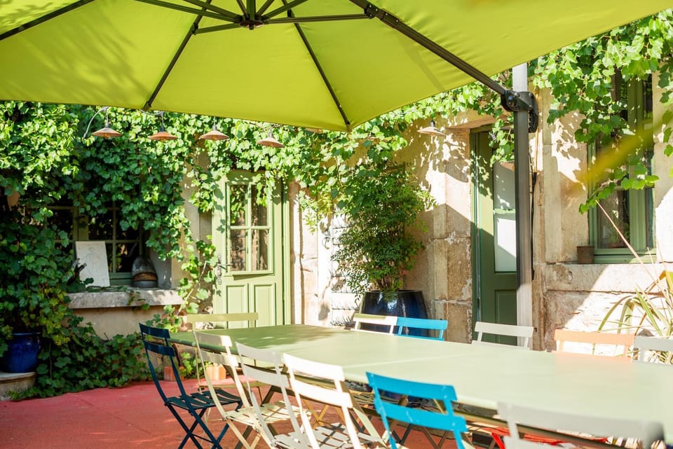 Patio, Spring, Dining area