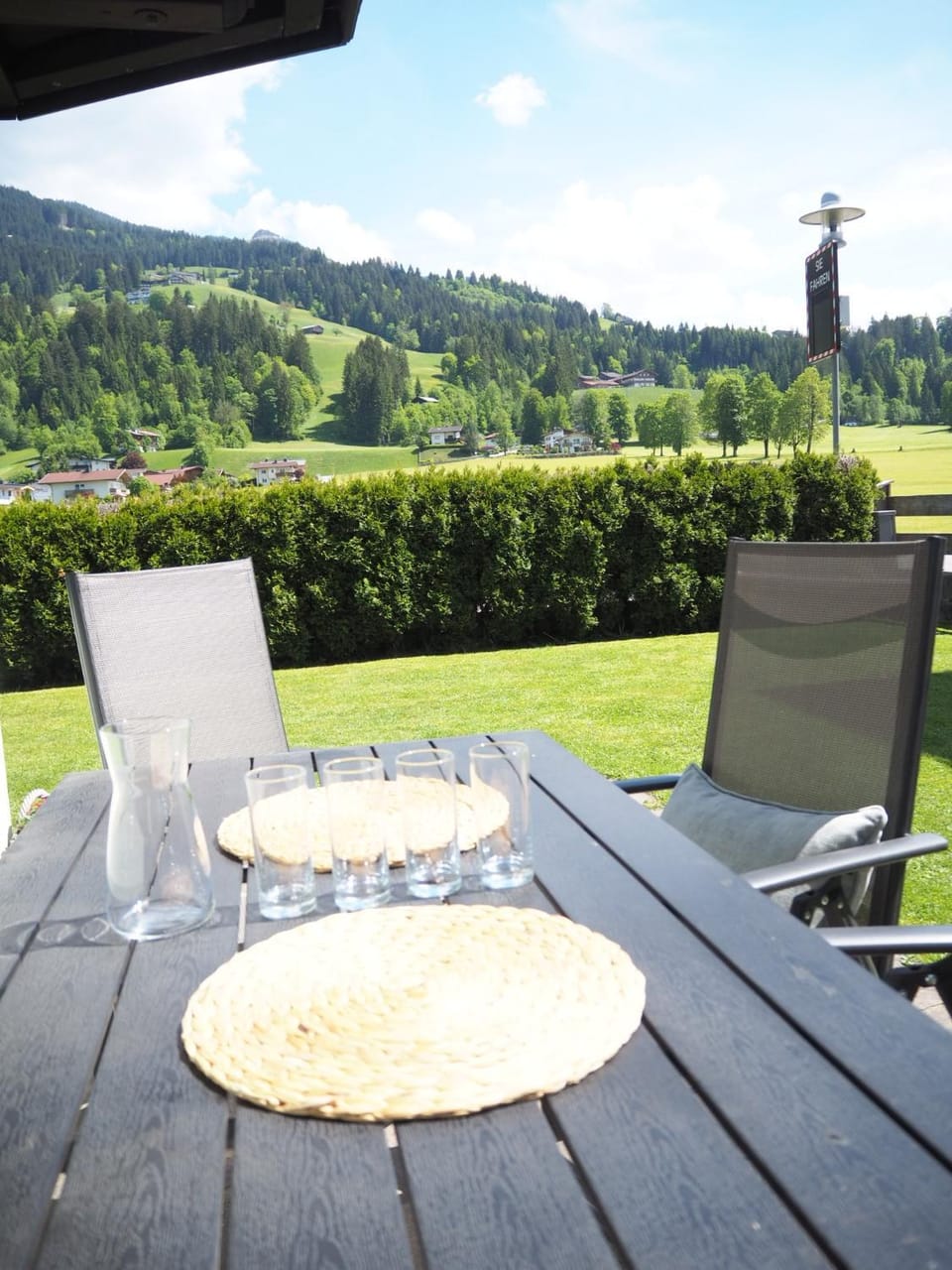 Spring, Natural landscape, Balcony/Terrace, Dining area, Mountain view