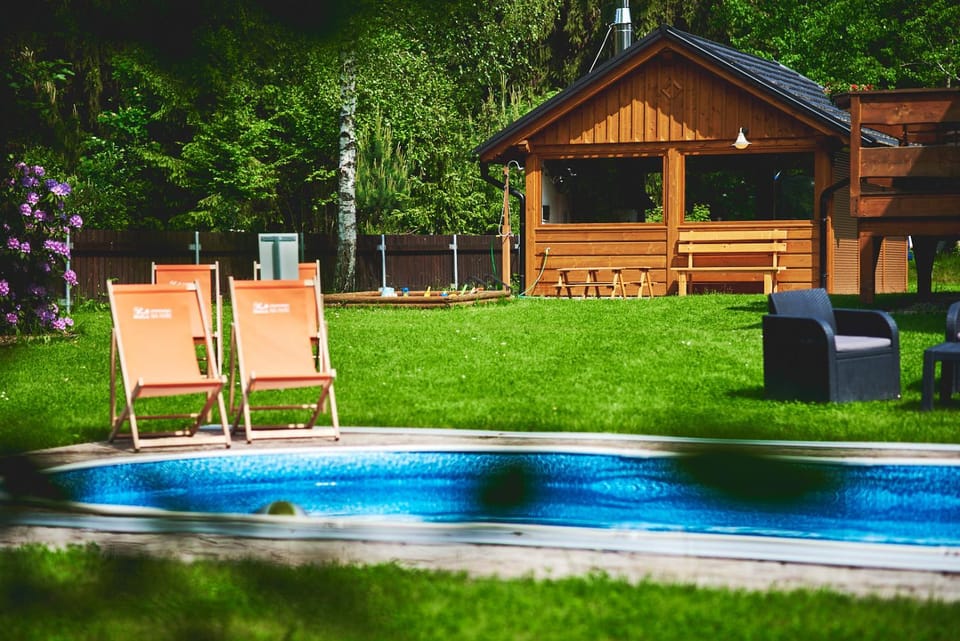 Garden, Swimming pool