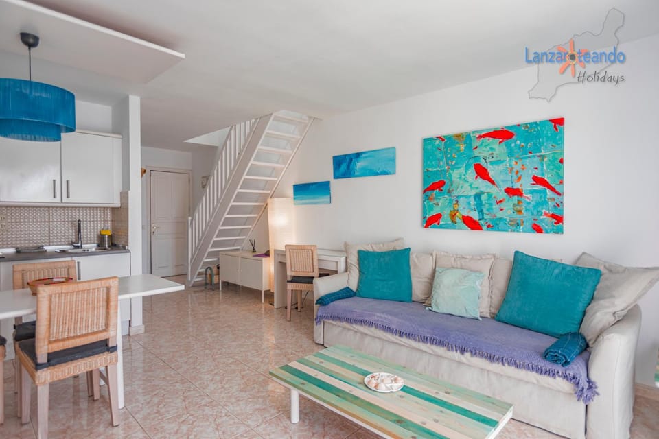 Vivienda Vacacional Sunny - duplex apartment 2beds 2 baths Apartment in Costa Teguise