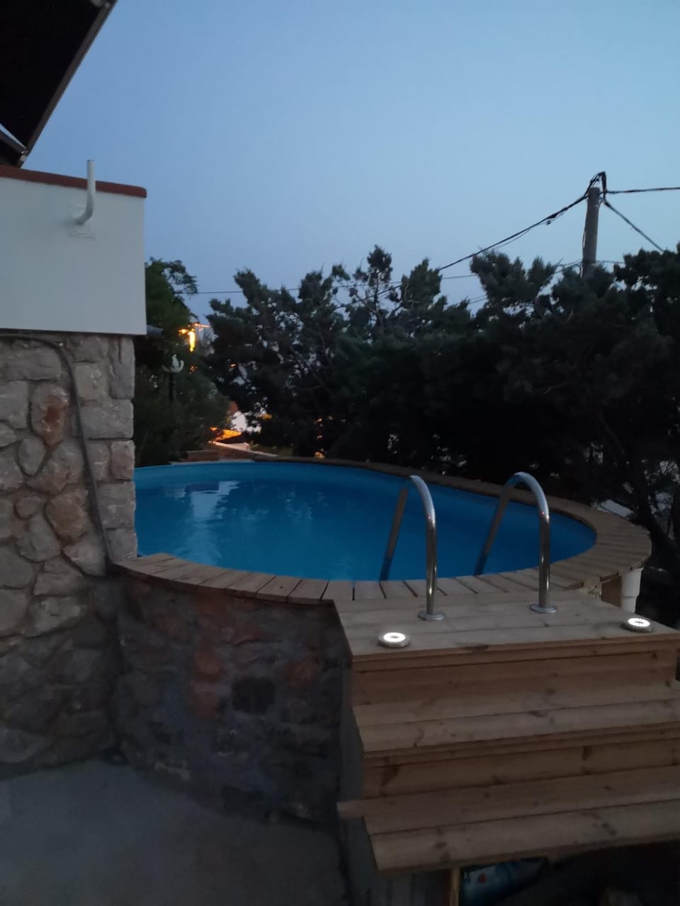 Swimming pool