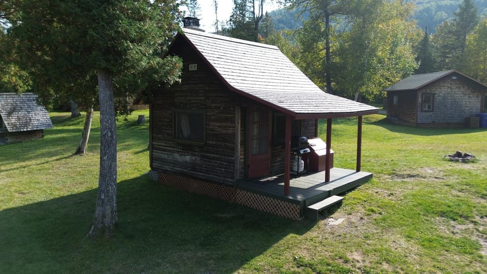 Rivière Petit Saguenay Chalet in Quebec