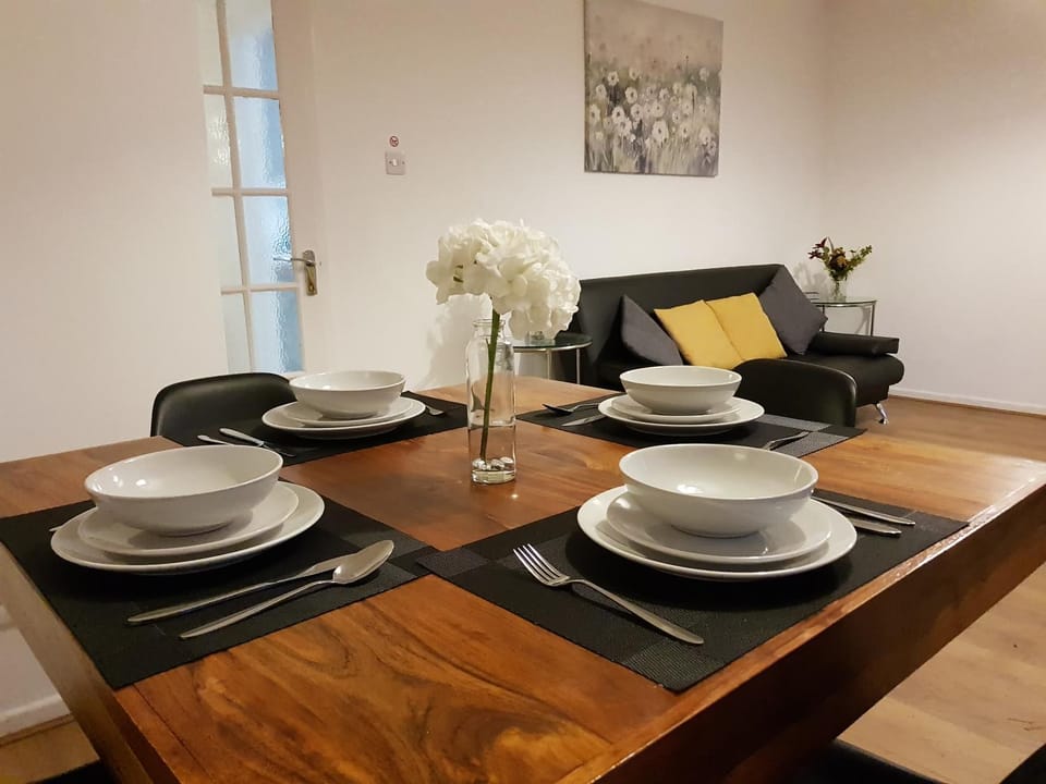 Communal lounge/ TV room, Lounge or bar