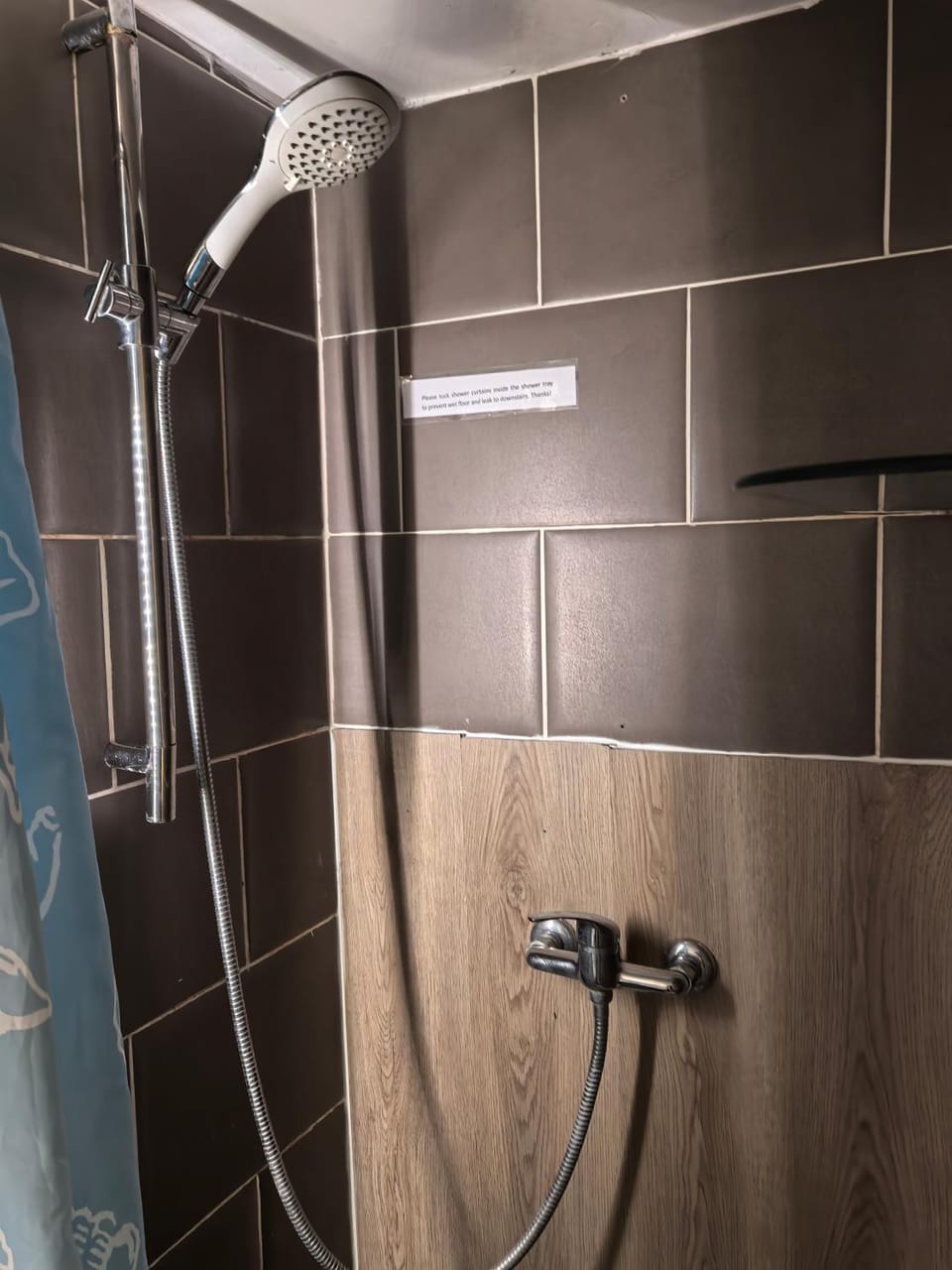 Motel Schmotel Bed and Breakfast in Hove