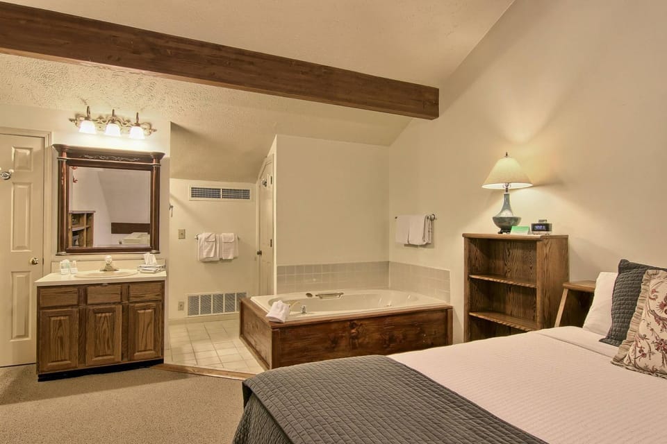 209 Pointes North Inn House in Charlevoix