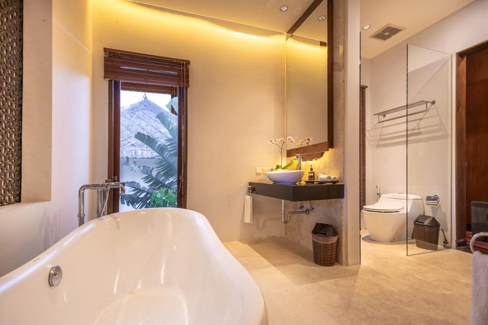 Bathroom, Bath