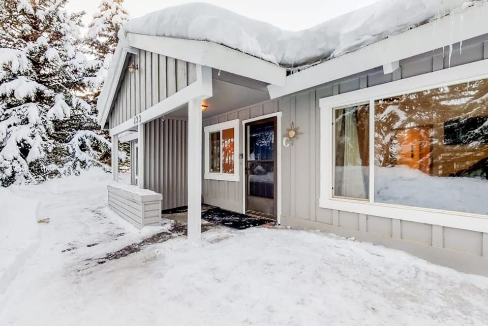 Pinewood Delightful Retreat Apartment in Ketchum