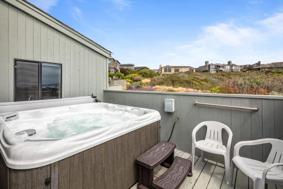 Eagle's Nest House in Bodega Bay