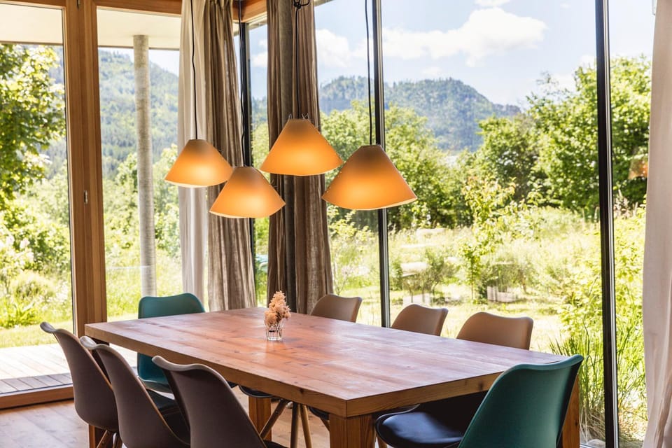 Garden view, Lake view, Mountain view