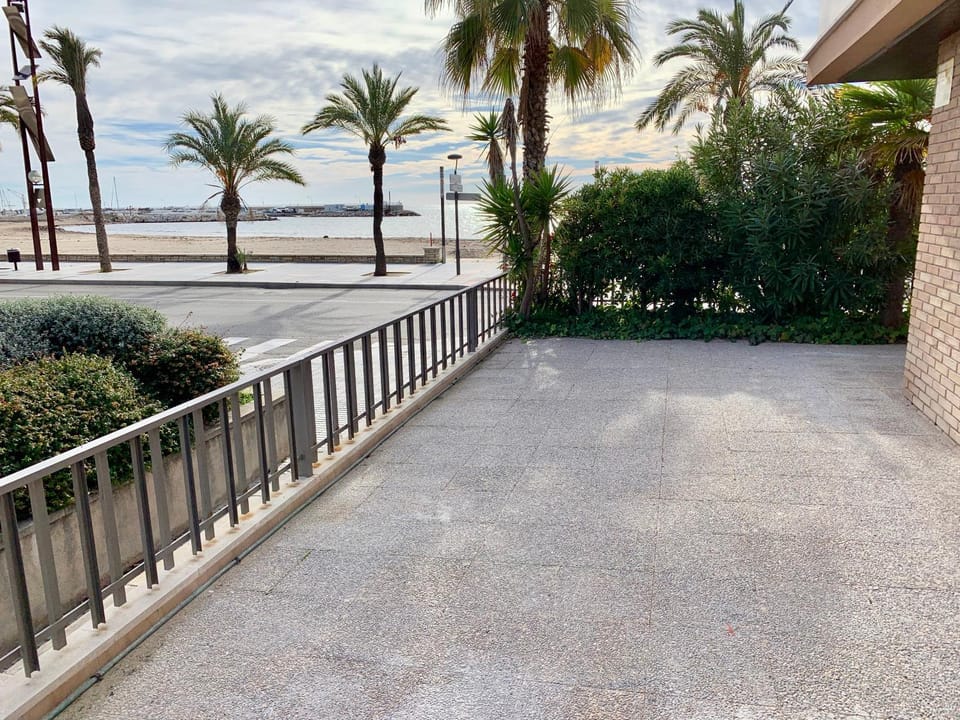 Garden, Balcony/Terrace, Beach, Sea view