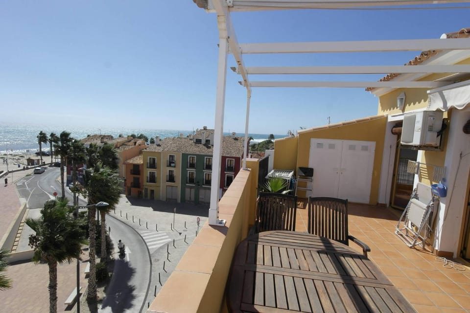 Balcony/Terrace, City view, Sea view