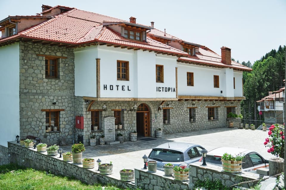 Property building, Facade/entrance
