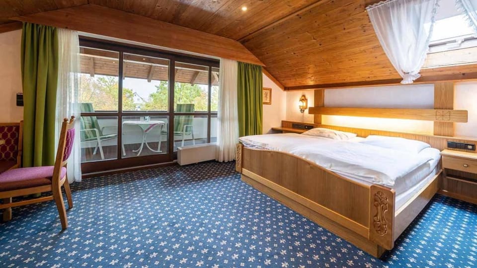 Hotel Alpina Hotel in Hagnau am Bodensee
