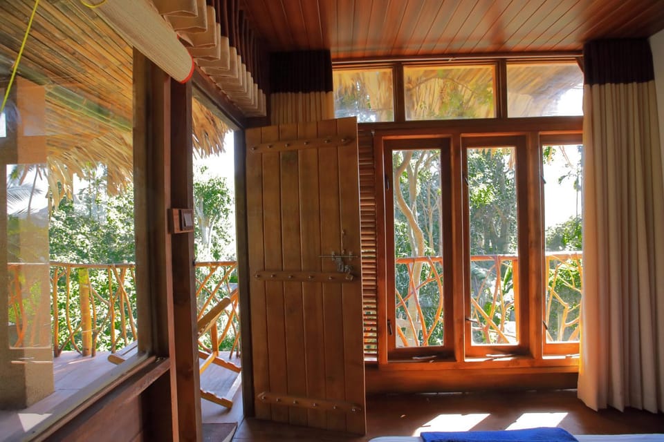 The Winsome & Tree House Bed and Breakfast in Ella