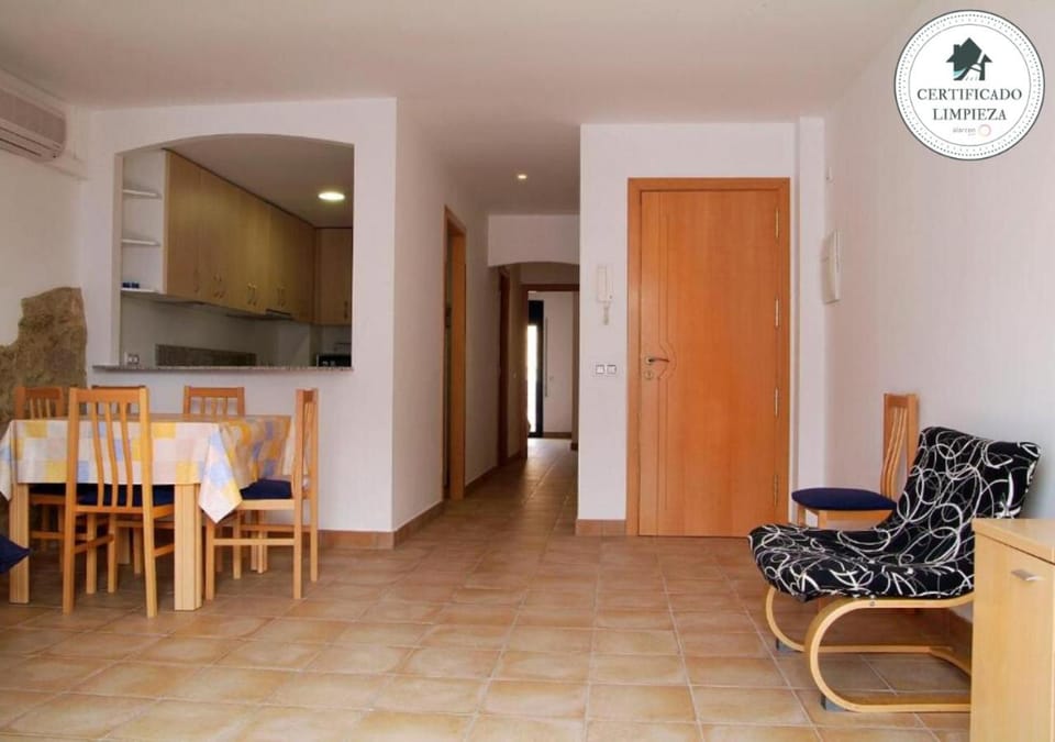 Kitchen or kitchenette, Living room, Seating area