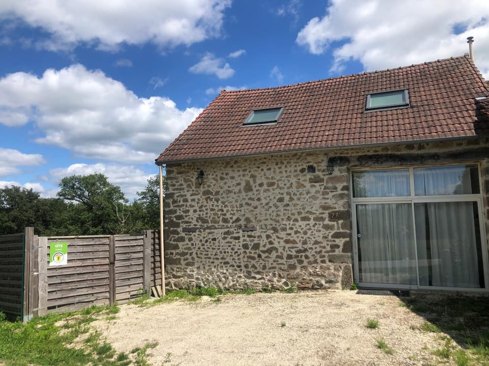 Gîte de charme Les Trois Chênes House in Nouvelle-Aquitaine
