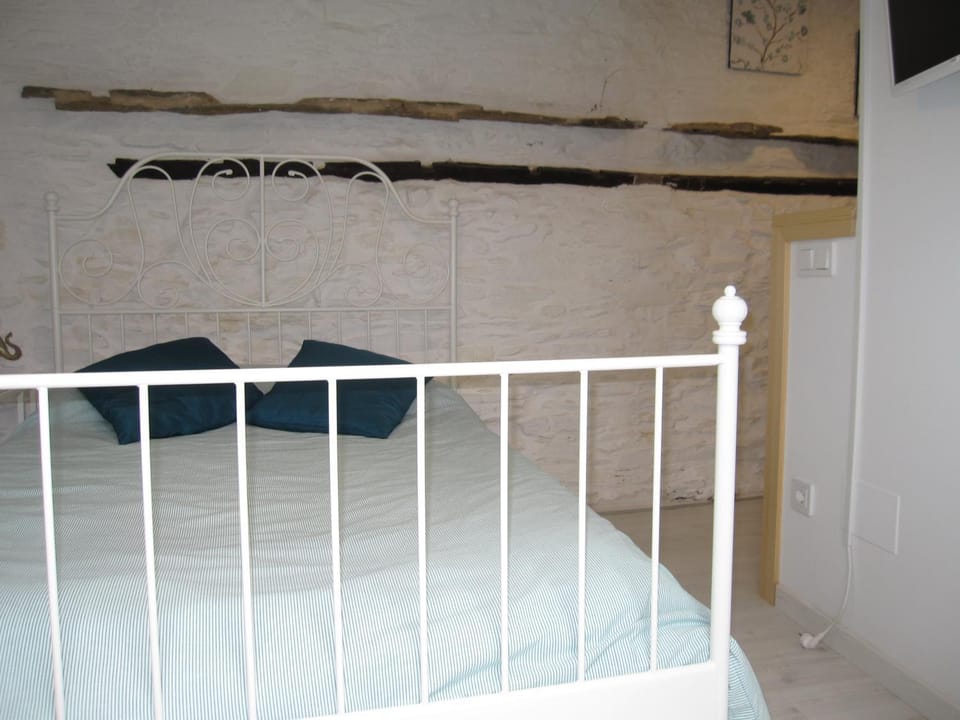 Albergue San Francisco Hostel in Arzúa