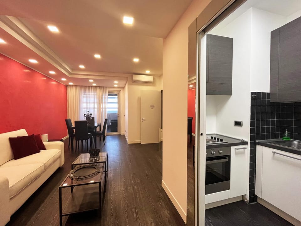 Kitchen or kitchenette, Living room