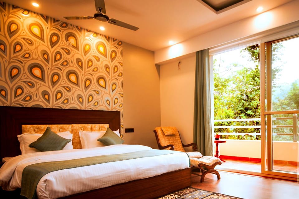 View (from property/room), Balcony/Terrace, Bedroom