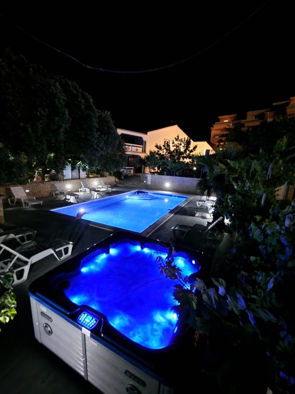 Night, Hot Tub, Pool view, Swimming pool