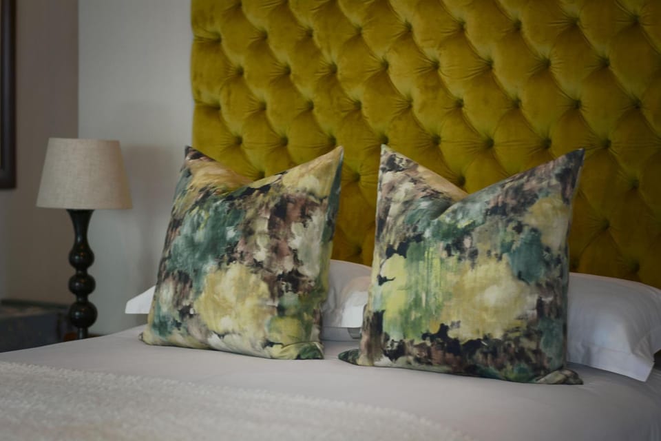 Dancing River Guesthouse Bed and Breakfast in Gauteng