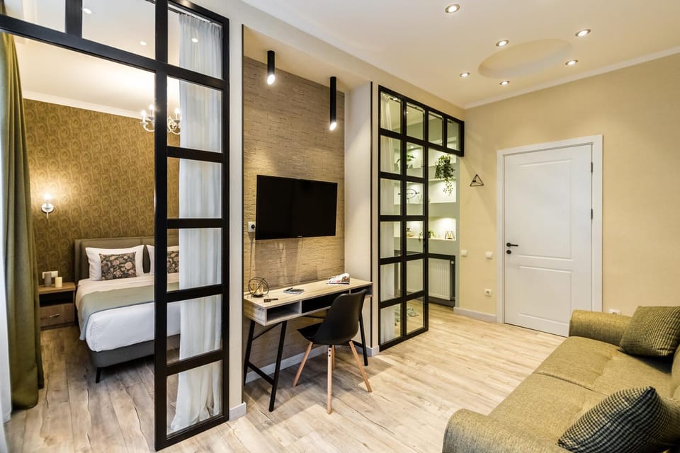 Communal lounge/ TV room, Living room, Photo of the whole room, Decorative detail, Seating area