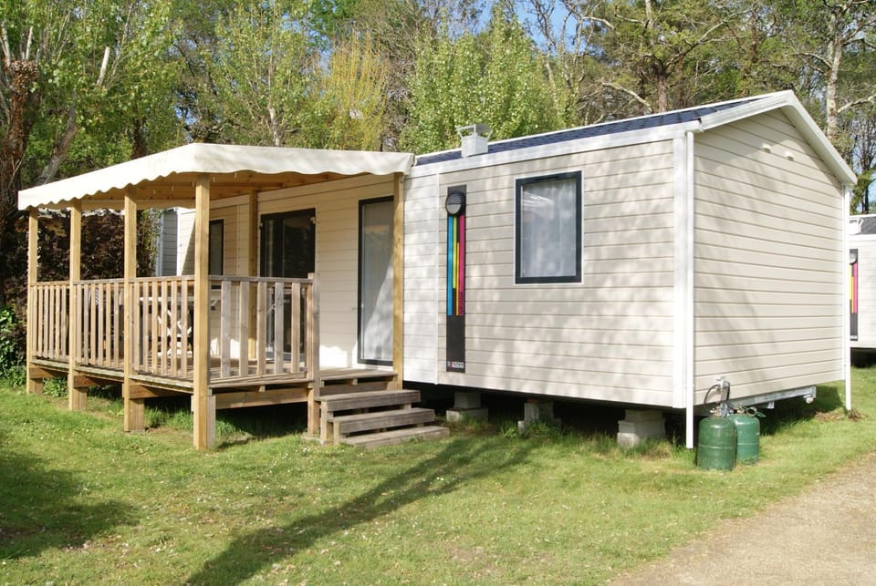 Camping de Kergo Campground/ 
RV Resort in Brittany