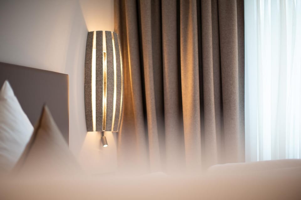 Communal lounge/ TV room, Bed