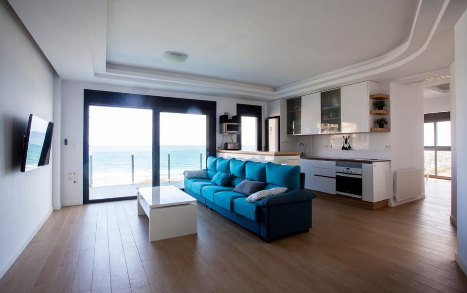 Balcony/Terrace, Kitchen or kitchenette, Living room