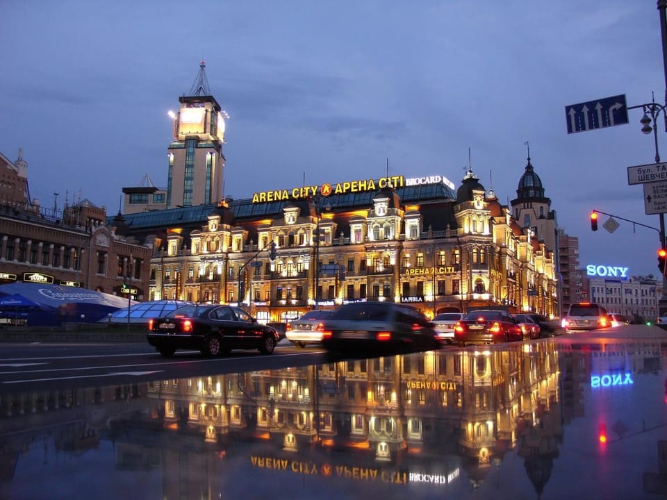 Nearby landmark, Neighbourhood