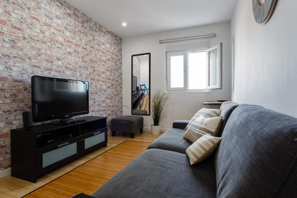 TV and multimedia, Living room, Seating area