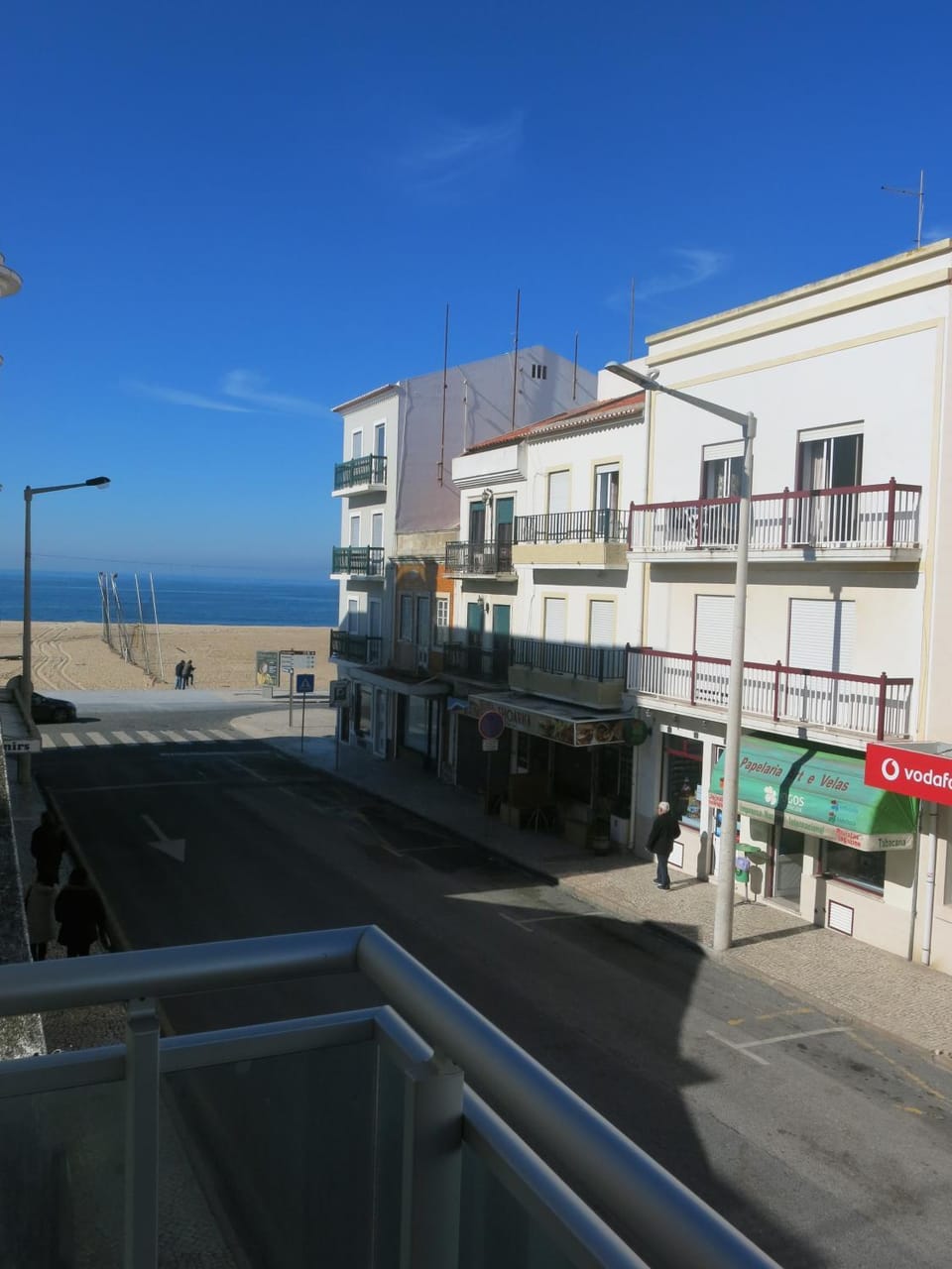 Neighbourhood, Beach