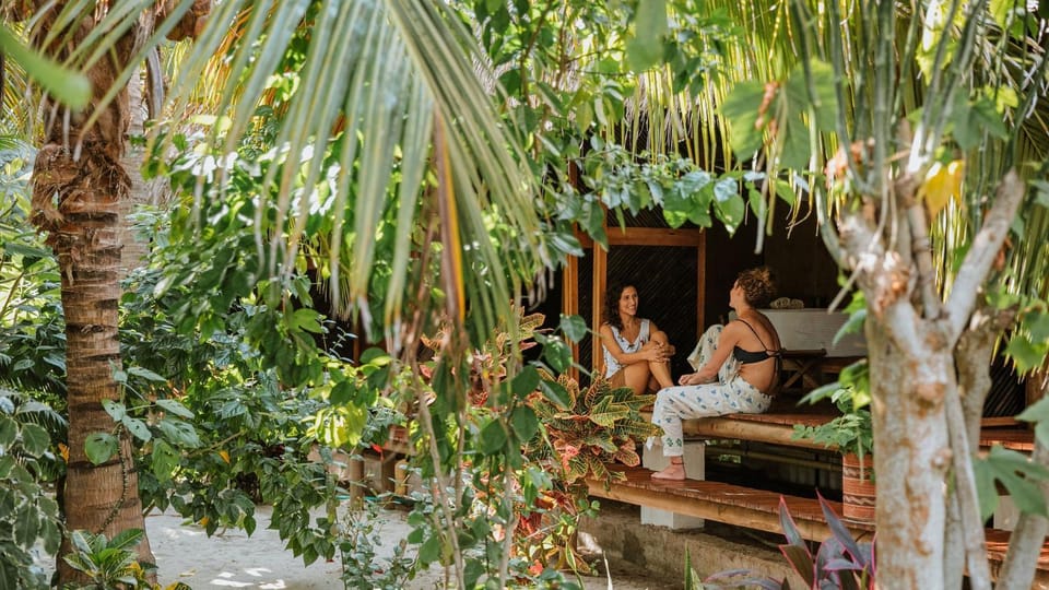 People, Balcony/Terrace, Garden view
