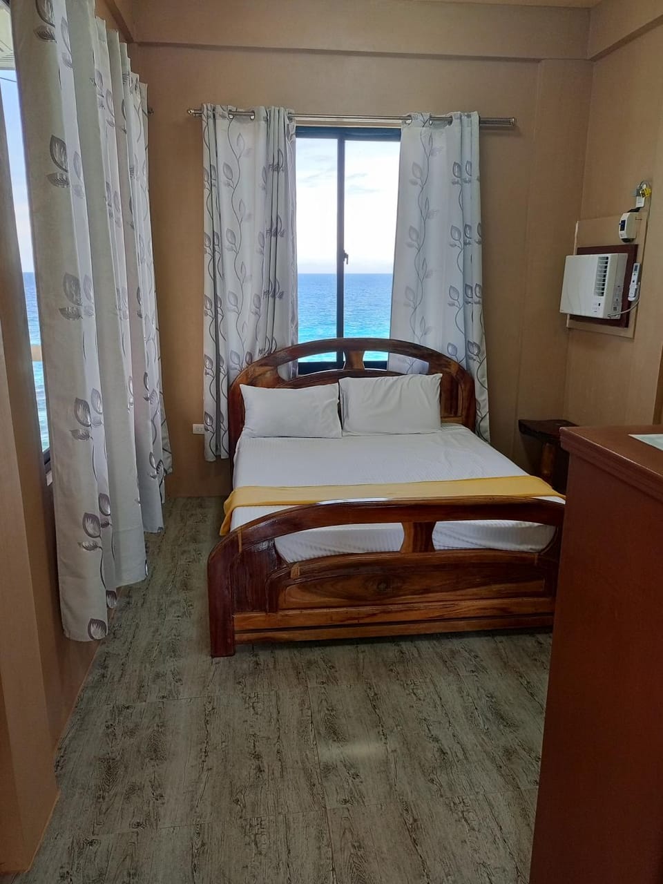 Oceanfront Beach Resort Bed and Breakfast in Northern Mindanao