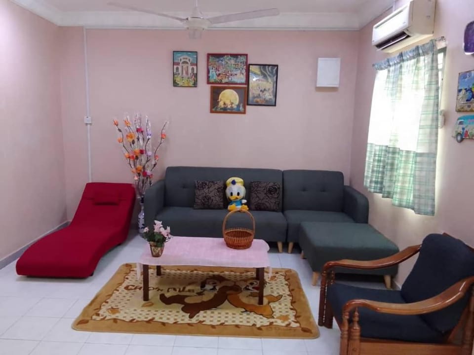 Bagan Lalang Homestay Fully Aircon House in Selangor, Malaysia