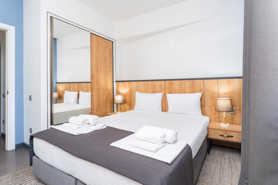 Bed, Bedroom, towels, wardrobe