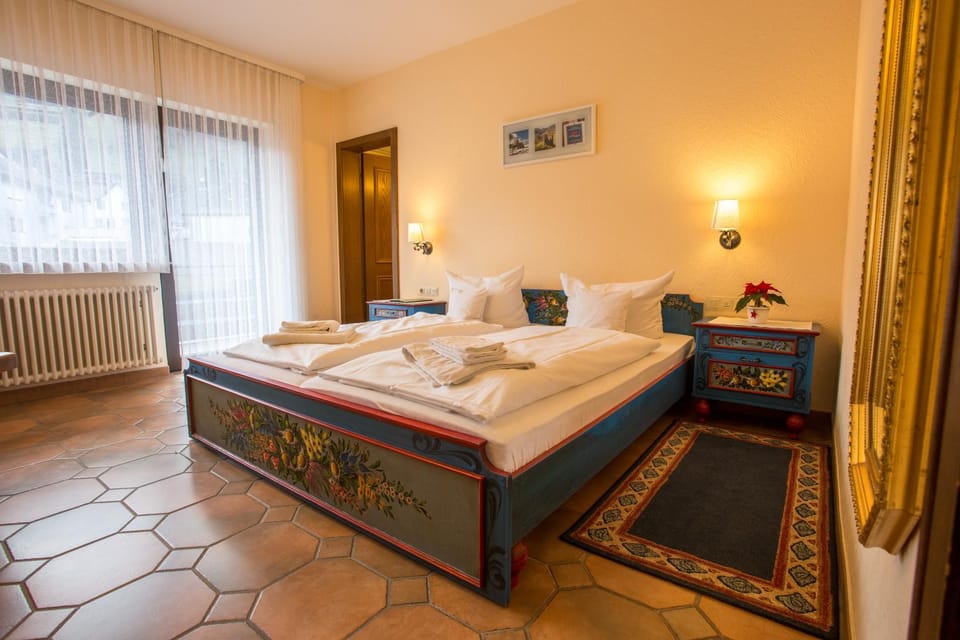 Hotel Hirsch Hotel in Ortenau