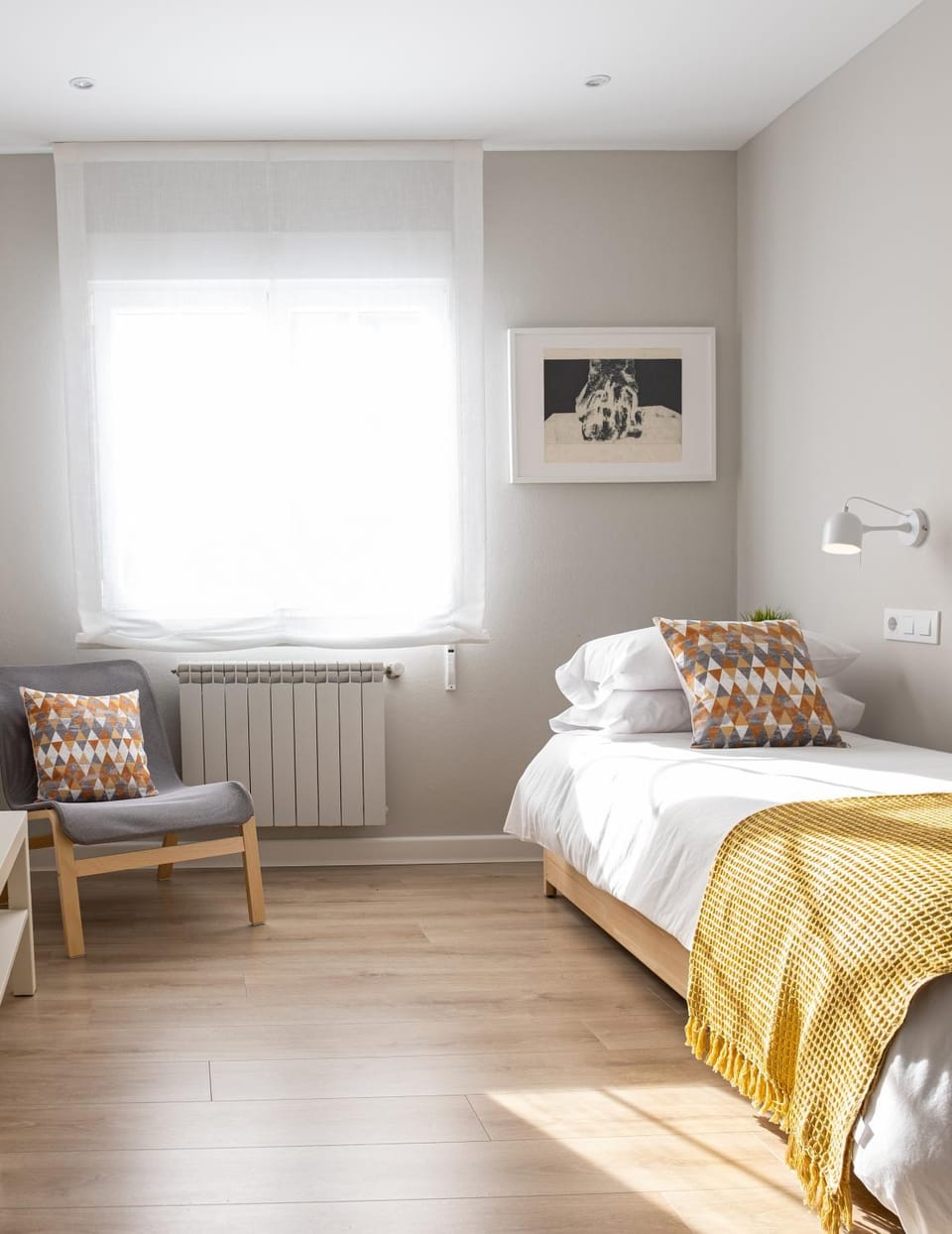 Photo of the whole room