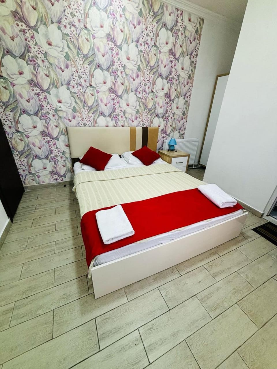 Nikas Guest House Bed and Breakfast in Batumi