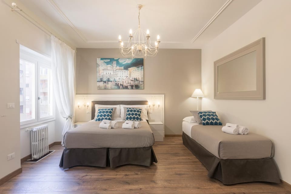 Bed, Photo of the whole room
