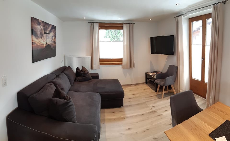 Haus Hell Apartment in Mayrhofen