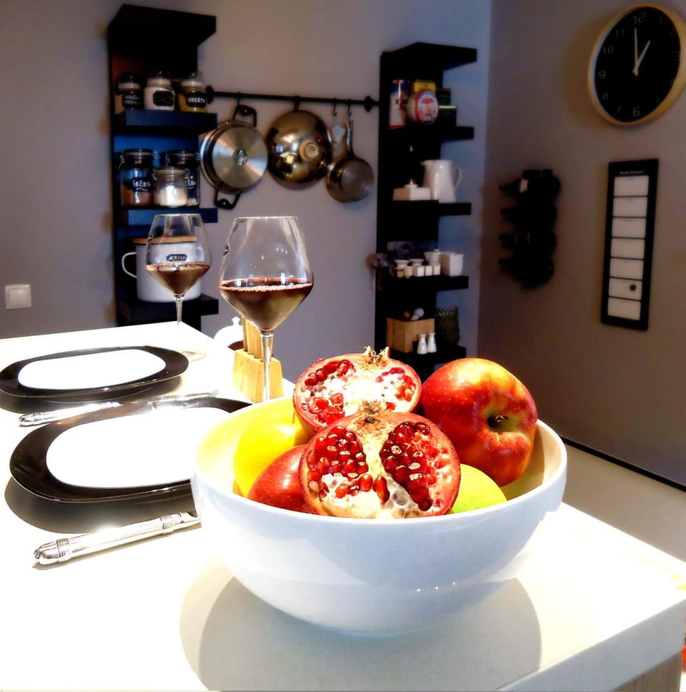 Coffee/tea facilities, Kitchen or kitchenette, Food and drinks