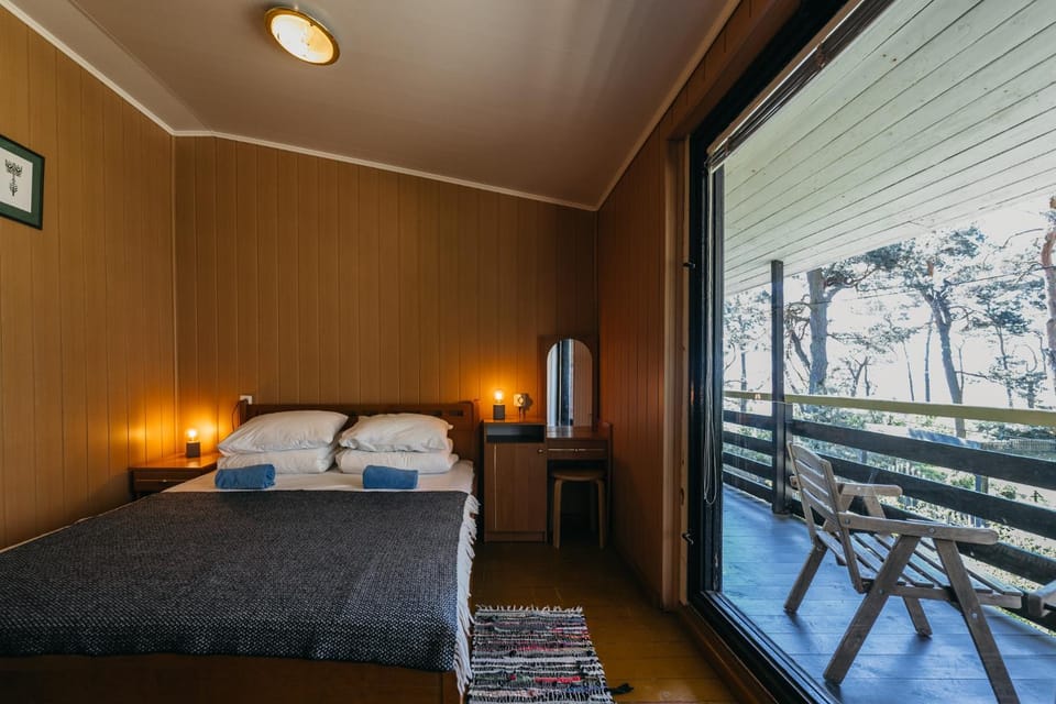 Bed, View (from property/room), Photo of the whole room