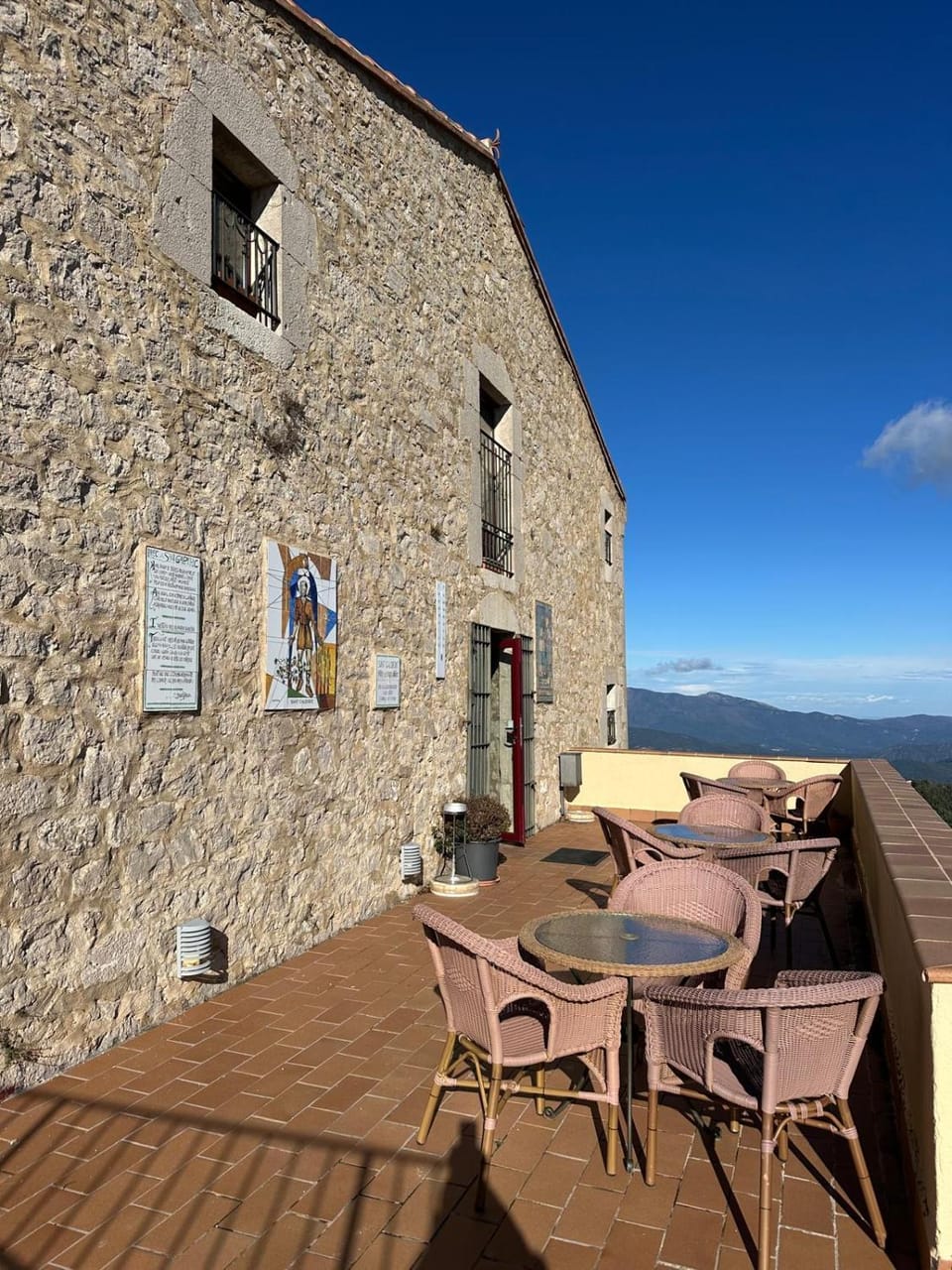 Property building, Balcony/Terrace