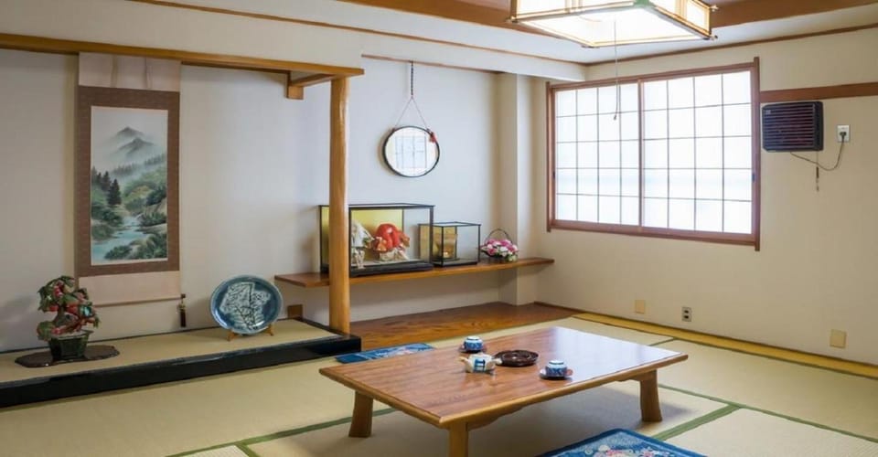 Ryokan Suzukisou-8 tatami mats room No bath and toilet- Vacation STAY 17864 Hotel in Kyoto
