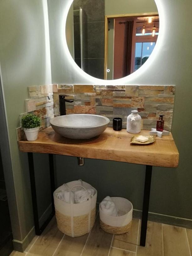 Entre Honfleur et Etretat Bed and Breakfast in Normandy